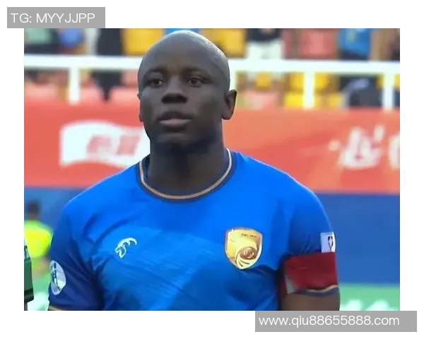 白胡子的黑人足球明星如何在绿茵场上书写传奇人生与奋斗故事